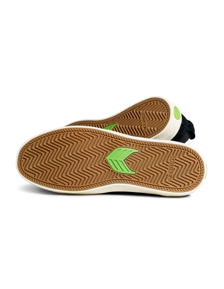 CARIUMA - Slip On Pro
