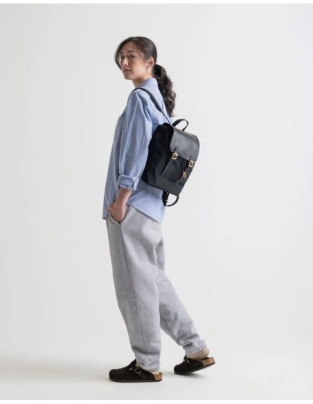 HERSCHEL-Orion Retreat Mini