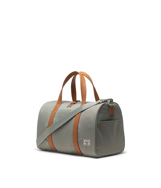 HERSCHEL-Novel™ Carry On Duffle